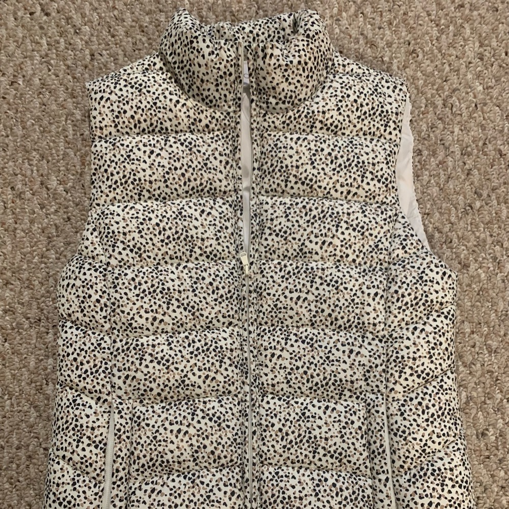 BNWT Loft - vest